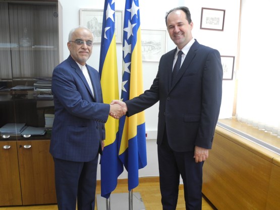 Predsjedatelj Doma naroda Safet Softić primio u oproštajni posjet veleposlanika Irana u BiH